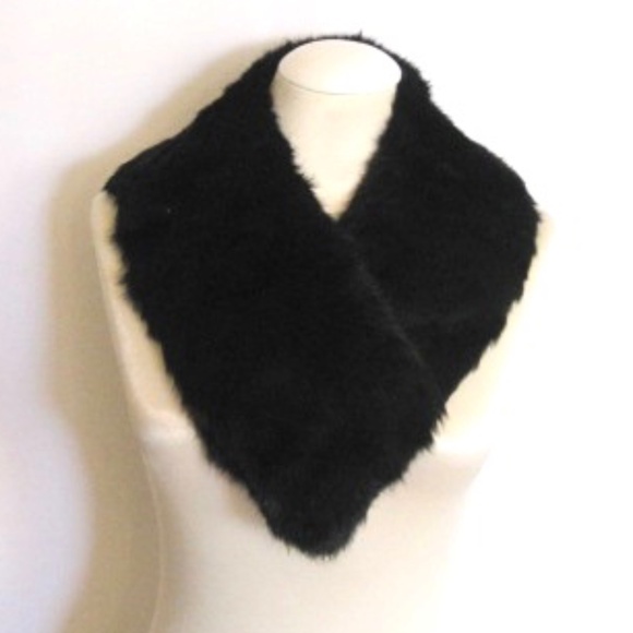 Genuine Rabbit Fur Collar - Picture 1 of 5